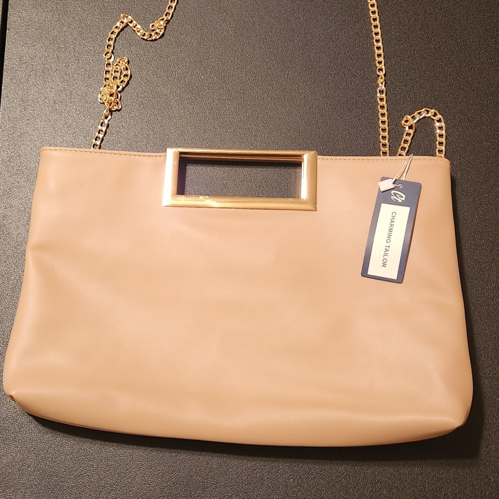 Charming Tailor magnetic clutch purse. With chain shoulder strap. Beige